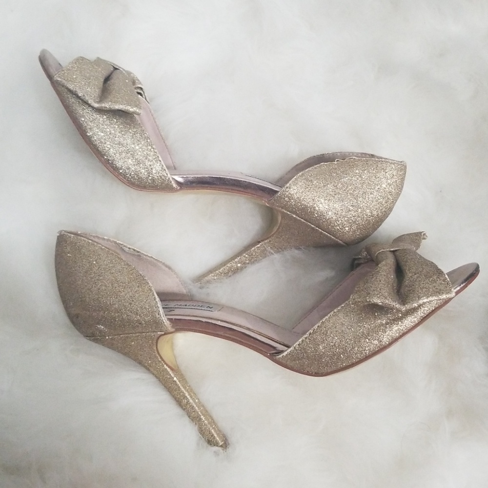 Heels - Picture 3 of 8
